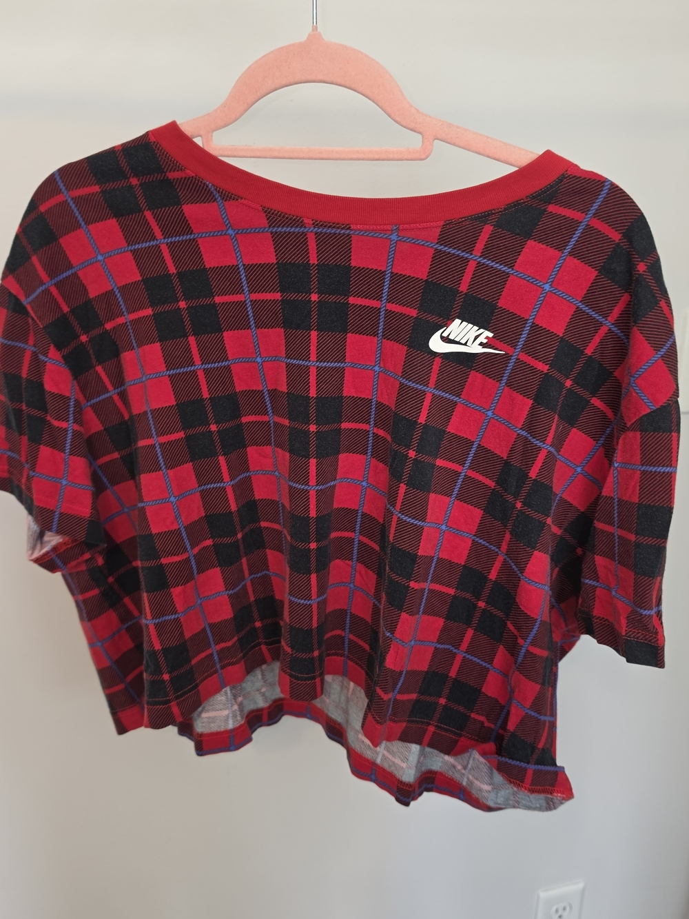 Nike Women's Red Plaid Short Sleeve Top